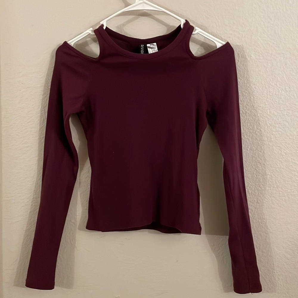 Cold Shoulder Long Sleeve